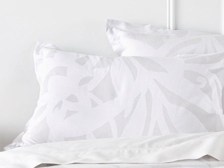 Densten Tailored Pillowcase (pair) by Sheridan For Sale