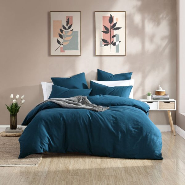 Serene Teal Quilt Cover Set by Logan and Mason Platinum Supply