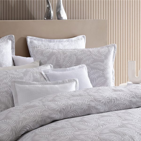 Koko Silver Quilt Cover Set by Logan and Mason Platinum Sale