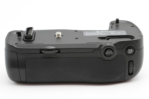 USED PowerExtra Battery Grip for Nikon D750 Cheap