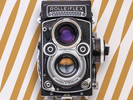 Rolleiflex 3.5F | Medium Format Film Camera Fashion