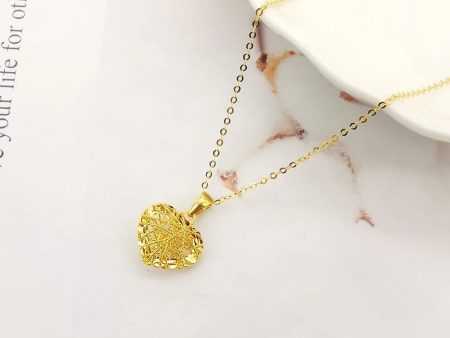 Gold Heart necklace Online