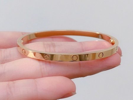 Canon bangle bracelet Supply