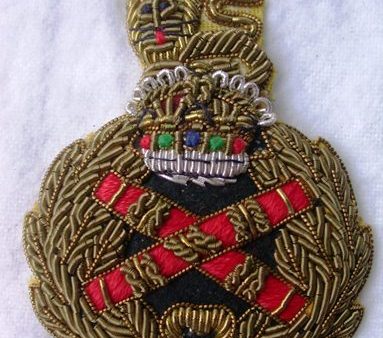 British Field Marshal Cap Badge Cheap